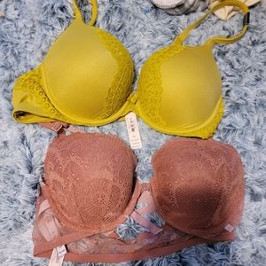 Sold 2 NWT VS bras